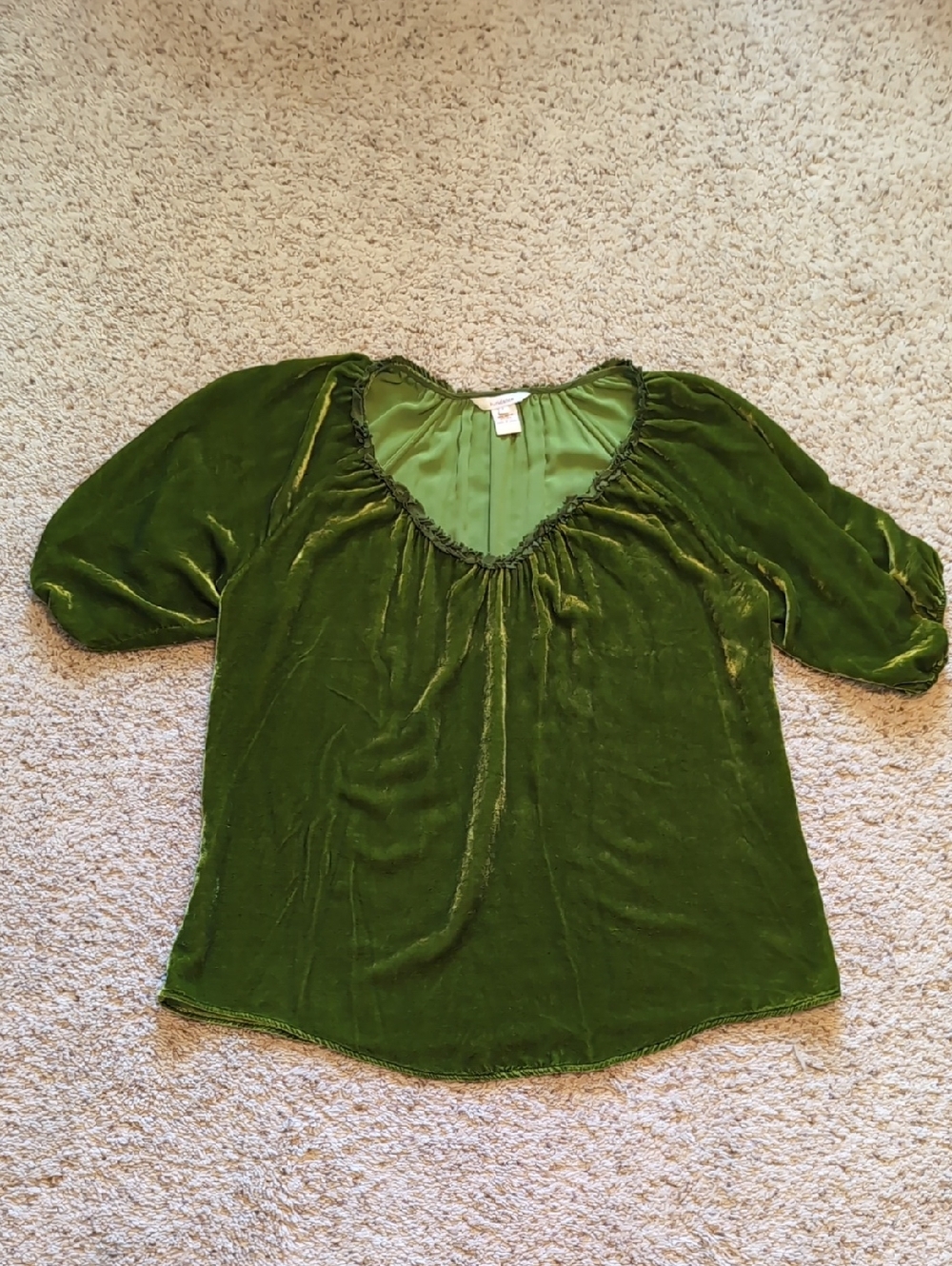 Sundance green velvet top Sz L